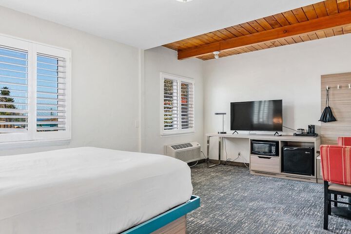 Room 56 of 64