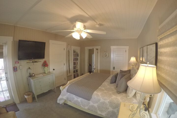 Room 45 of 53