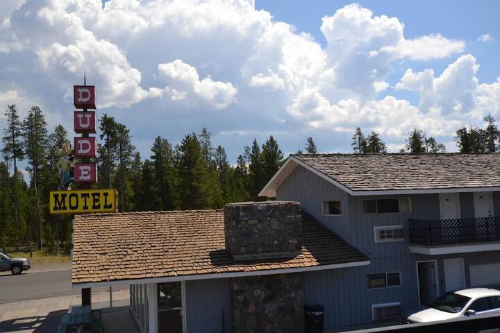 Hotel 7 of 29