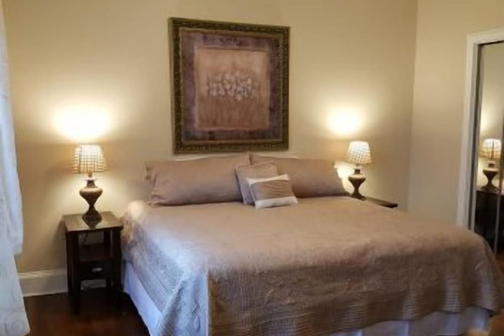 Capernaum Lakeside Lodge