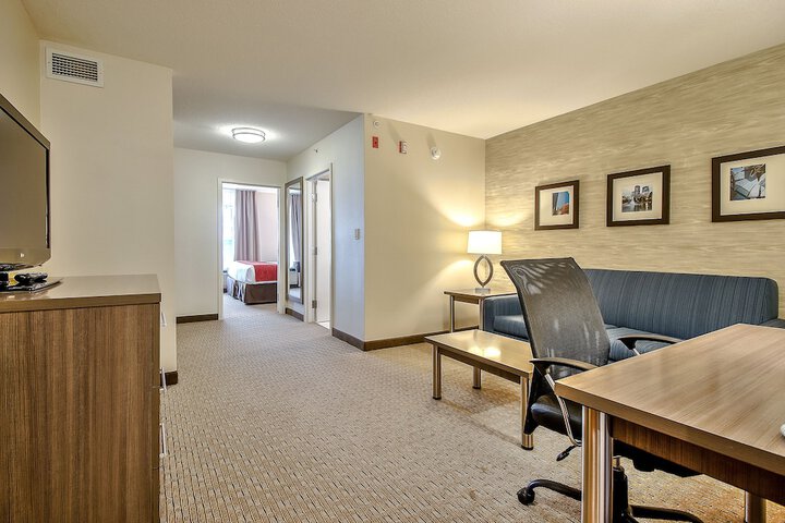 Room 21 of 39