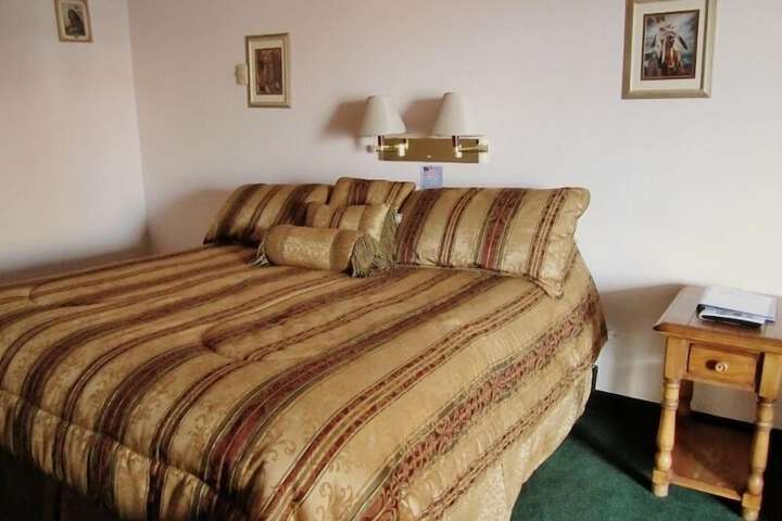 Room 46 of 60
