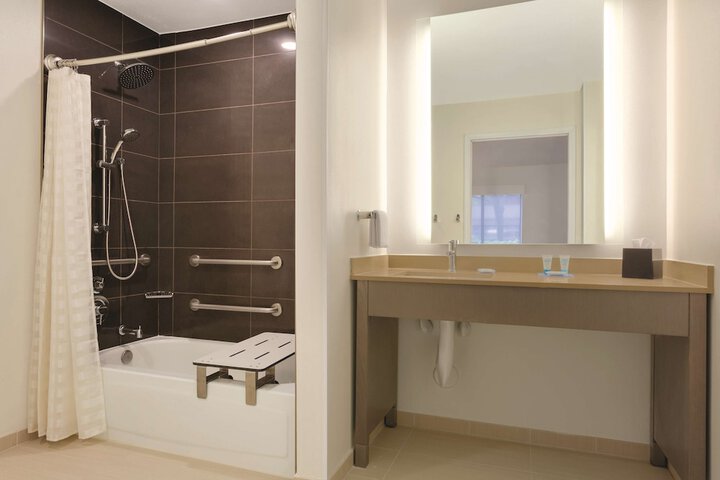 HYATT house Cypress / Anaheim
