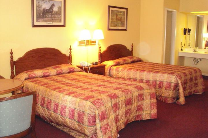 Room 20 of 32