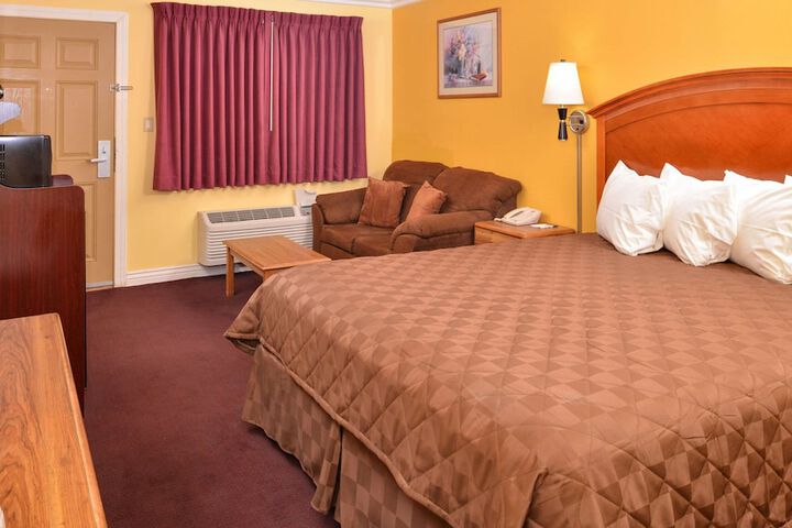Room 14 of 31