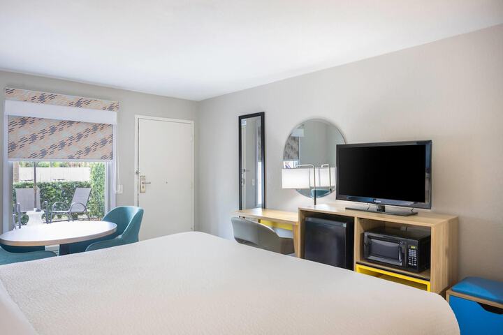 Days Inn by Wyndham Port Charlotte / Punta Gorda