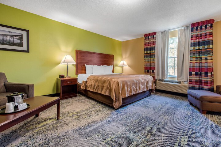Room 31 of 38