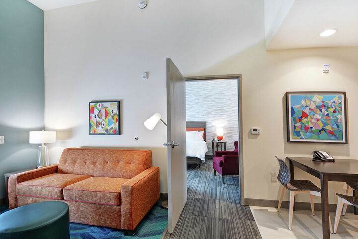 Room 18 of 46