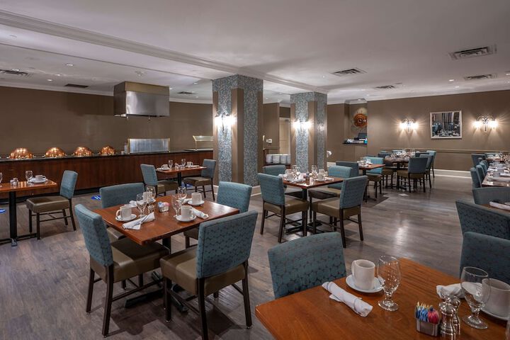 Dining 125 of 145