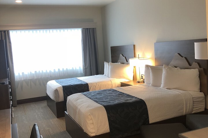 Room 25 of 29