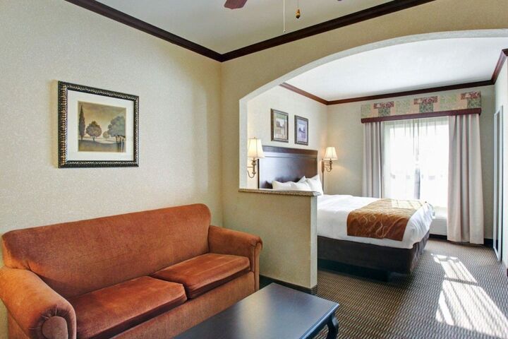 Room 25 of 45
