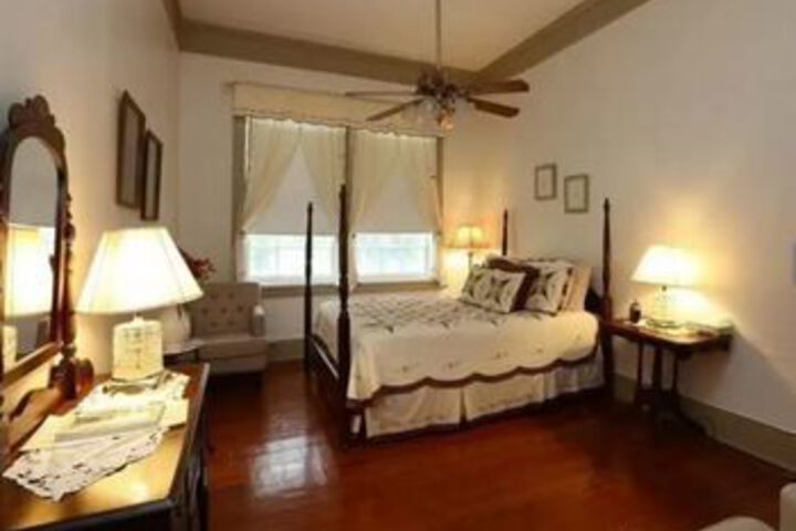 The Old Castillo Bed and Breakfast