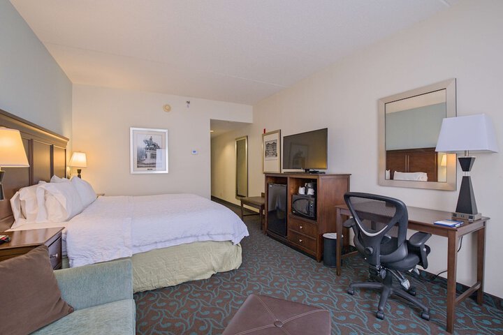 Room 30 of 41