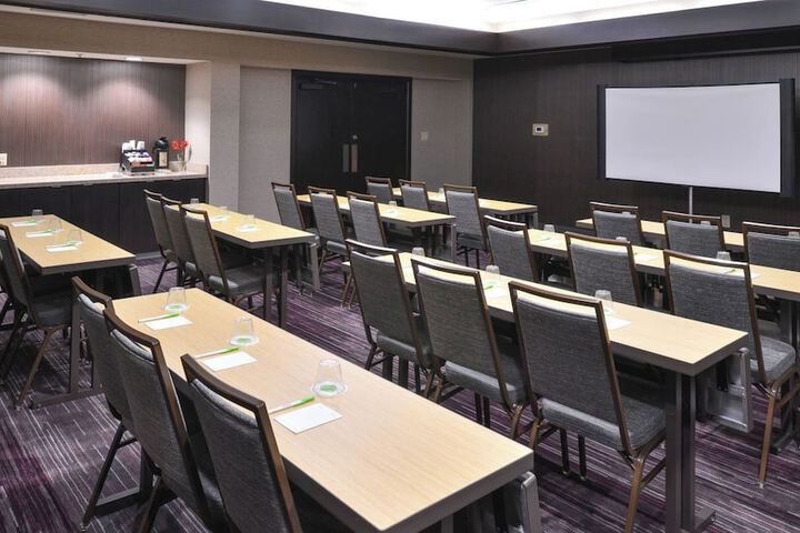 Courtyard by Marriott Charlotte / Matthews