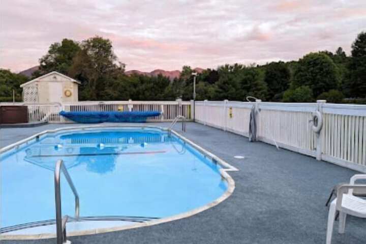 Pool 16 of 75