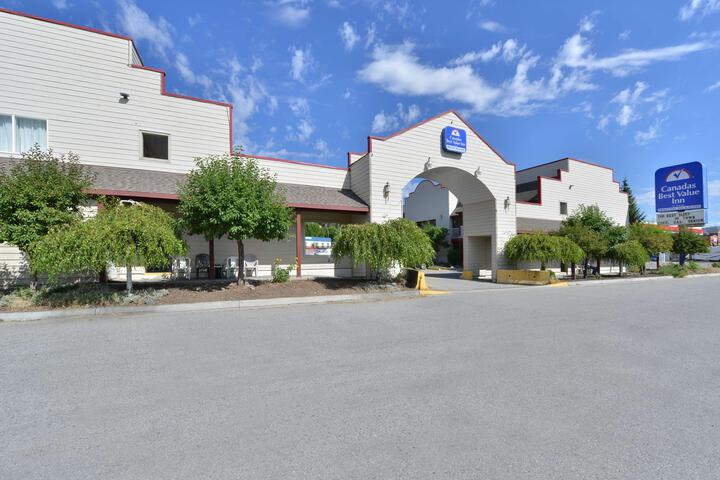 Canadas Best Value Inn and Suites Princeton