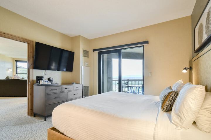 Room 70 of 176