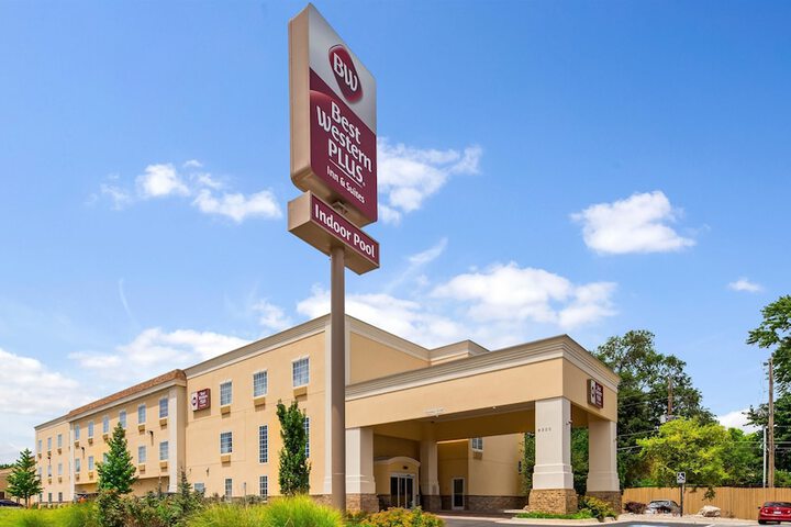 Hotel 2 of 27