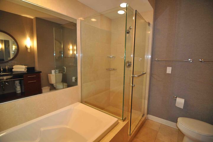 Room 4 of 19