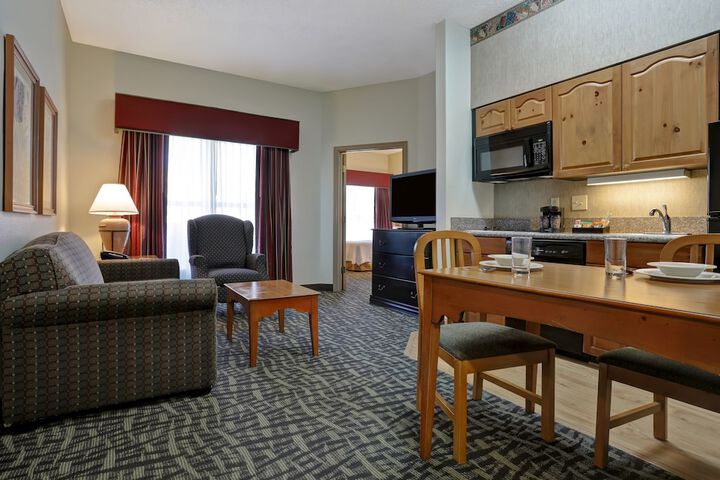 Room 5 of 24