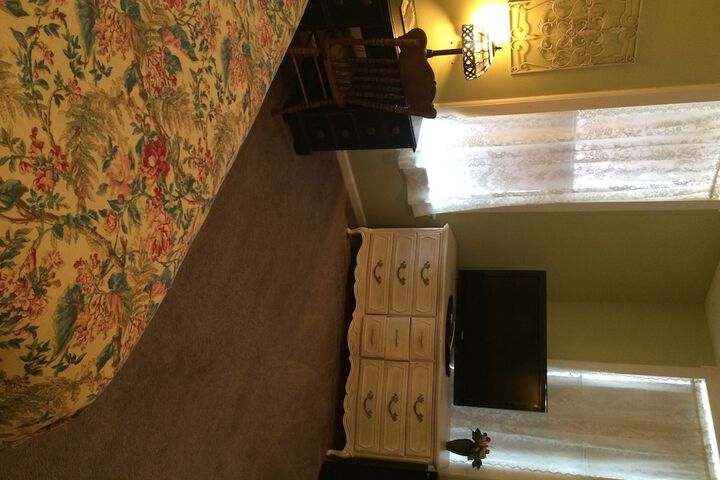 Room 20 of 82