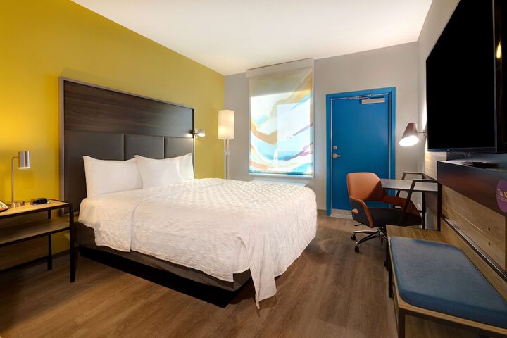 Room 45 of 70