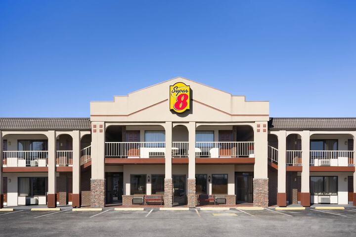 Hotel 2 of 31