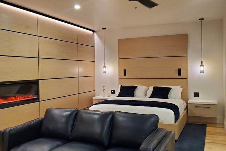 Room 44 of 110