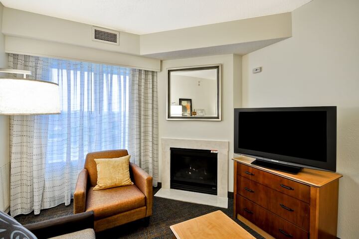 Room 21 of 33