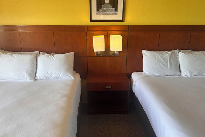 Room 20 of 36