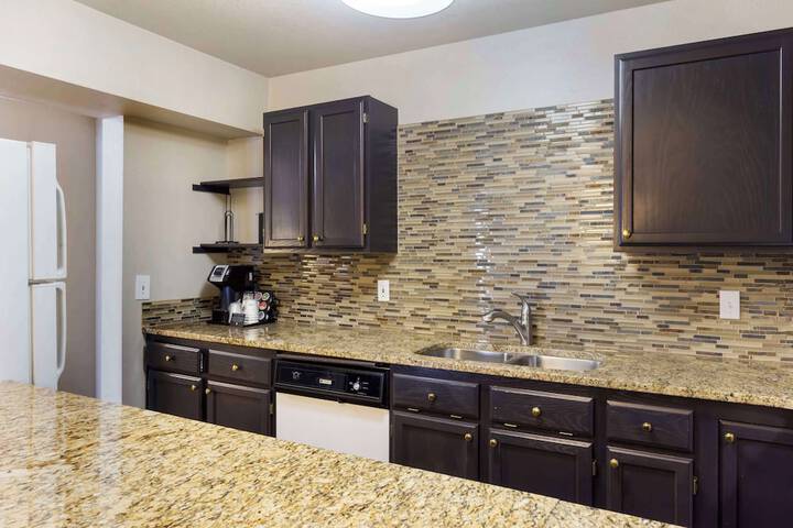 Best Western Plus Yakima Hotel