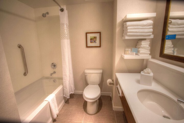 Room 20 of 36