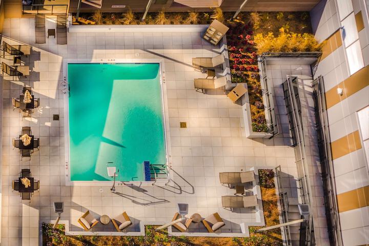 Pool 6 of 49
