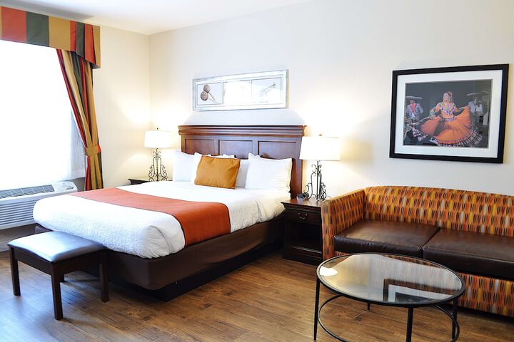 Room 40 of 54