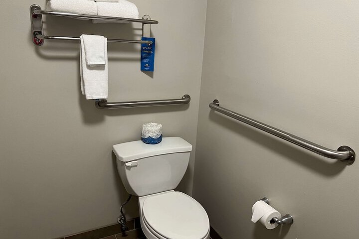 Room 20 of 37