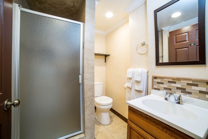 Nite Inn - Walking Distance to Universal Studios Hollywood