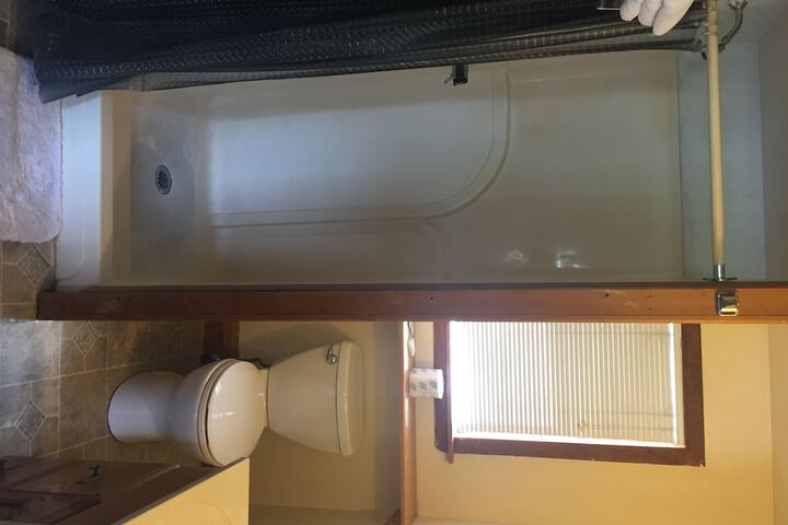 Room 11 of 22