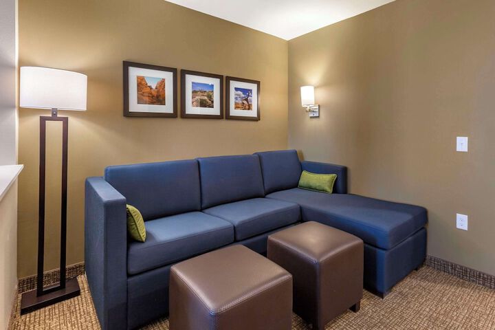 Room 21 of 33