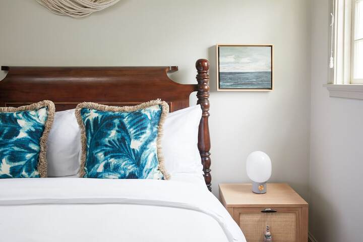 Faraway Nantucket