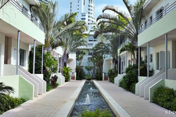 Hotel Exterior 47 of 47
