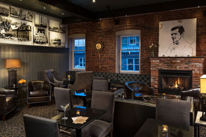 Grand Harbor Inn