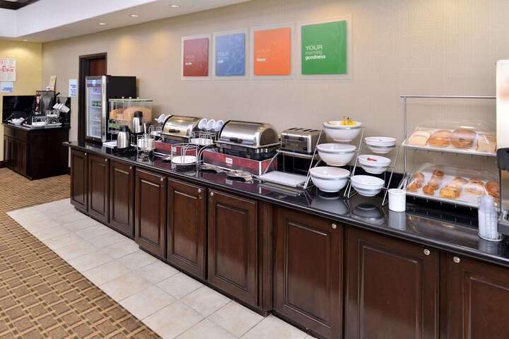 Comfort Inn & Suites (Formerly Executive Inn & Suites Mexia)