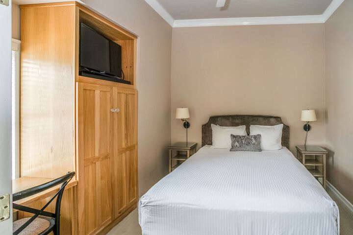 Cannon Beach Hotel Collection