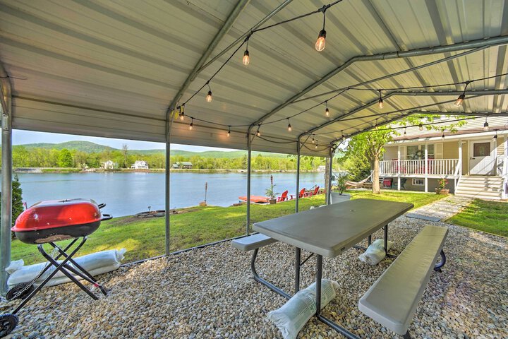 Lake Luzerne Home w / Fire Pit on Hudson River