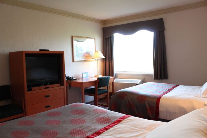 Room 48 of 71