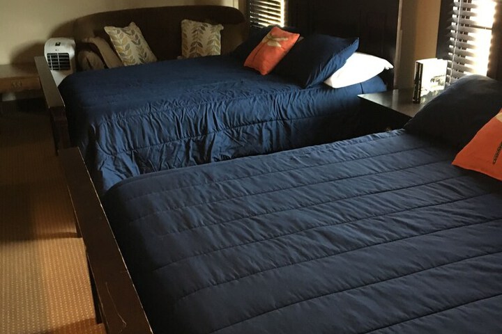 Room 40 of 41