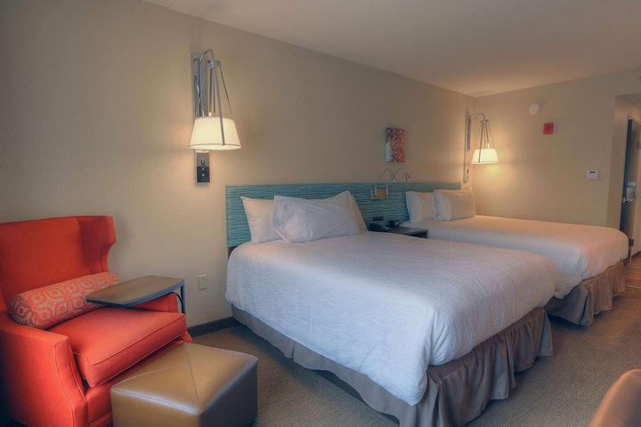 Room 40 of 85