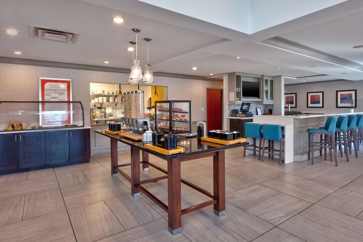 Breakfast/Coffee Service 40 of 50