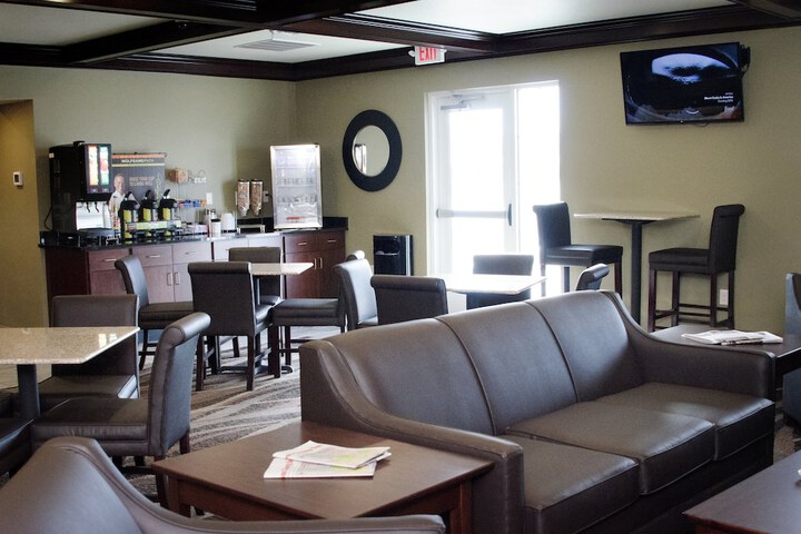 Cobblestone Inn & Suites – Soda Springs