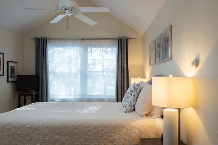 Room 10 of 45